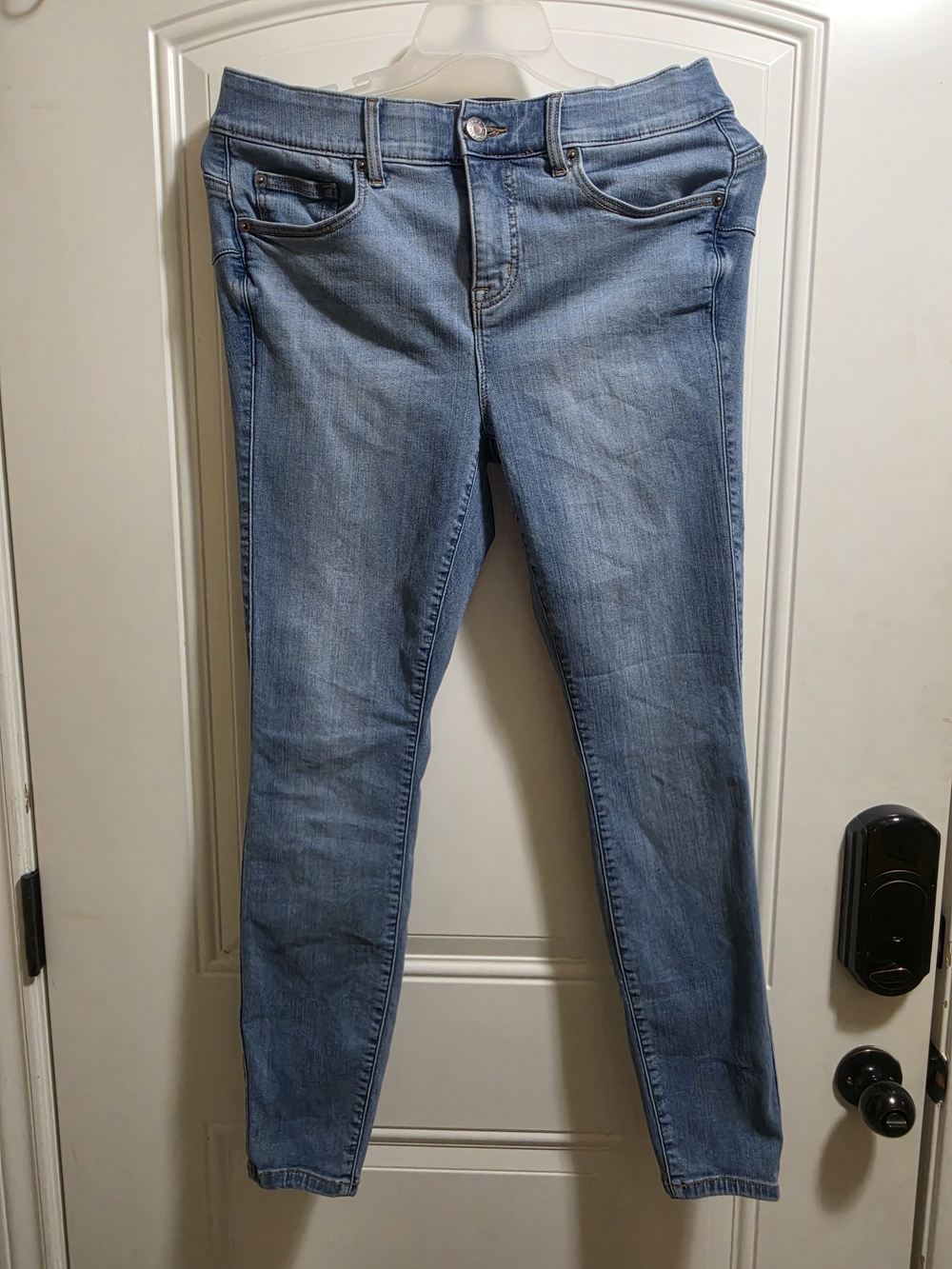 Torrid Bombshell Skinny Jeans Size 14R Light Wash Premium Stretch No Gap Waist